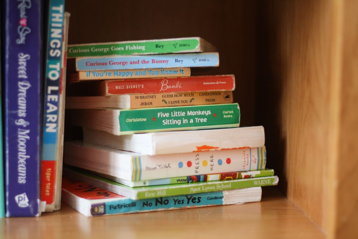 Curated Bookshelf Ornament Set - view 3